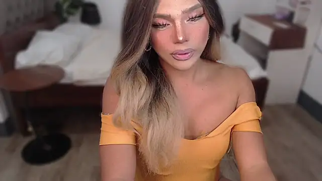 Snapshot of liaa_lurrecams chatting on 07/19/26, 12:13 liaa lurrecams online show from 07/19/26, 12:13