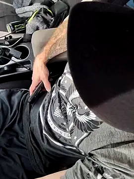 J-Dubb online show from 11/17/25, 08:35