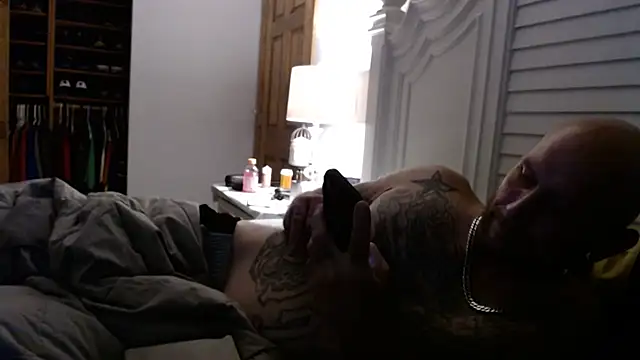 J-Dubb online show from 10/16/25, 05:05