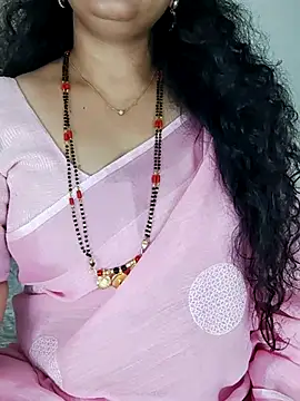Snapshot of Indian_desi_wife chatting on 07/20/26, 02:30 Indian desi wife online show from 07/20/26, 02:30
