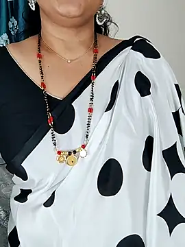 Indian desi wife online show from 11/22/25, 06:07