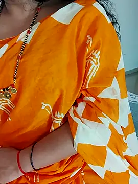 Indian desi wife online show from 02/14/25, 07:07