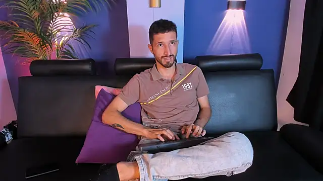 sam bisex online show from 03/23/26, 06:30