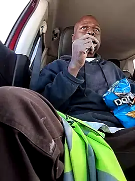 Snapshot of Daddy_hook chatting on 01/23/25, 07:07 Daddy hook online show from 01/23/25, 07:07