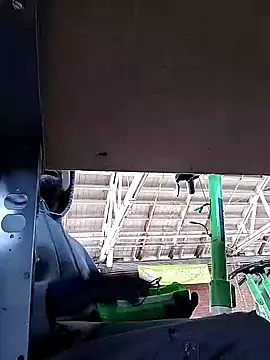 Snapshot of Daddy_hook chatting on 12/19/24, 06:12 Daddy hook online show from 12/19/24, 06:12