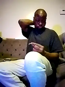 Snapshot of Daddy_hook chatting on 02/04/25, 05:31 Daddy hook online show from 02/04/25, 05:31