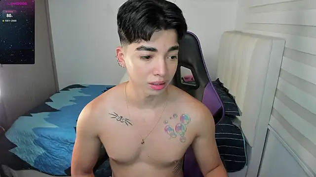 santy7v7 online show from 09/21/25, 01:27