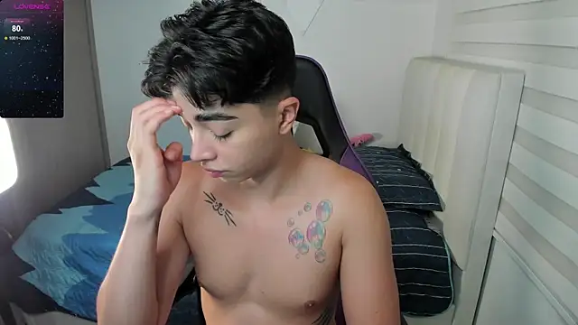 santy7v7 online show from 09/23/25, 01:29