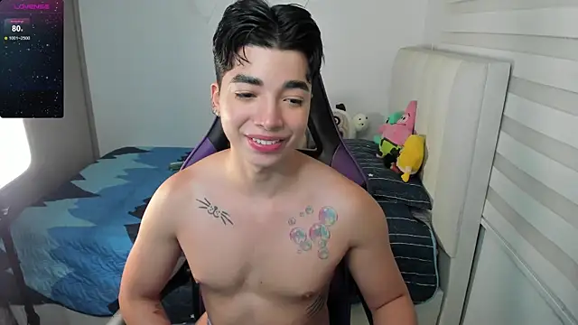 santy7v7 online show from 10/03/25, 01:12