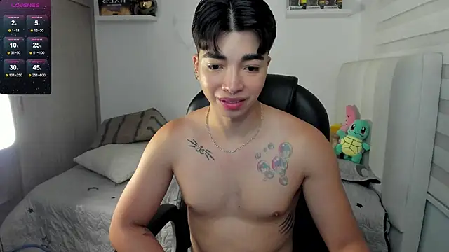 santy7v7 online show from 11/14/25, 01:37