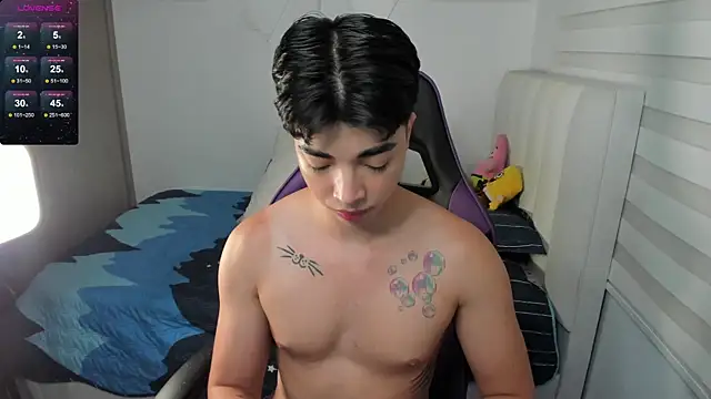 santy7v7 online show from 09/25/25, 01:17