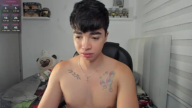 santy7v7 online show from 04/07/26, 01:35