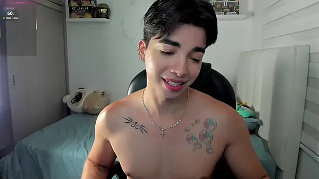 Snapshot of santy7v7 chatting on 01/12/26, 01:40 santy7v7 online show from 01/12/26, 01:40