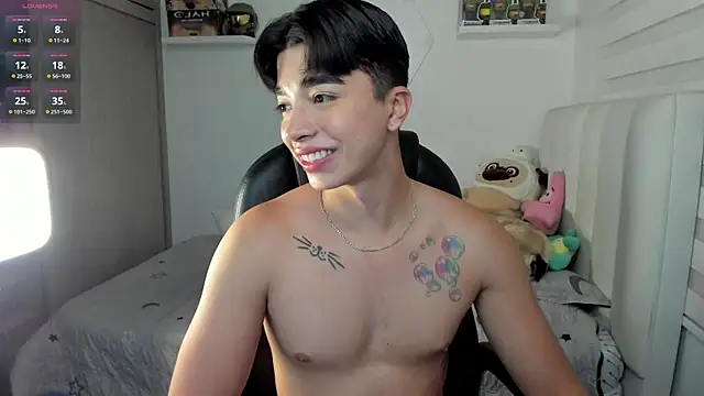 santy7v7 online show from 11/27/25, 01:22