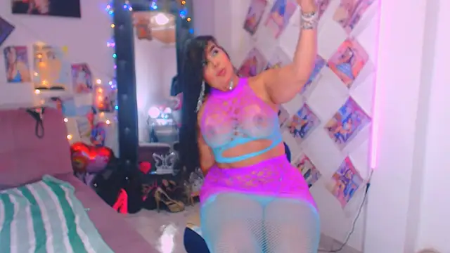 Snapshot of sweet_vanessa_22 chatting on 05/31/26, 12:16 sweet vanessa 22 online show from 05/31/26, 12:16