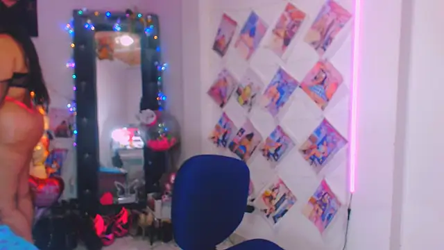 sweet vanessa 22 online show from 04/14/26, 07:52