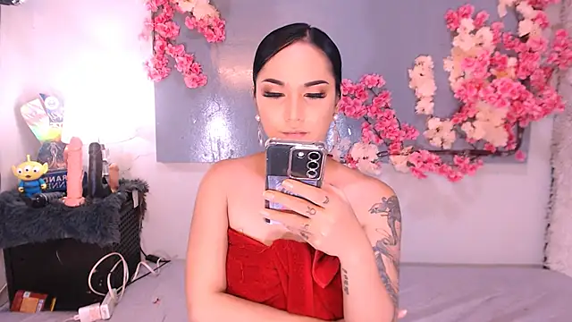 Oriental Tiara online show from 10/09/25, 03:01