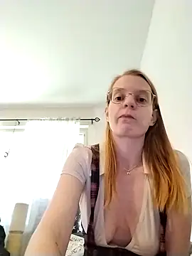 Snapshot of jannis1992 chatting on 10/12/25, 11:44 jannis1992 online show from 10/12/25, 11:44