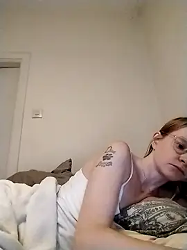 Snapshot of jannis1992 chatting on 10/08/25, 05:09 jannis1992 online show from 10/08/25, 05:09