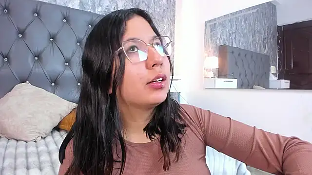 Lia sarahi online show from 02/05/26, 11:39