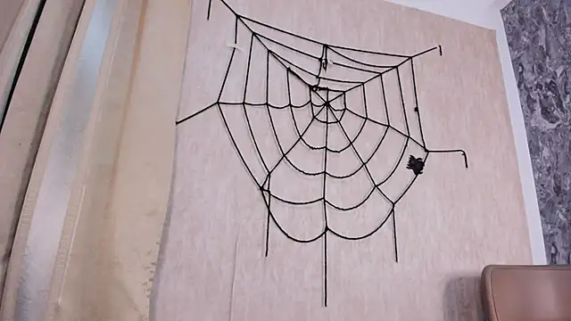 Snapshot of Lia_sarahi chatting on 10/30/25, 11:52 Lia sarahi online show from 10/30/25, 11:52