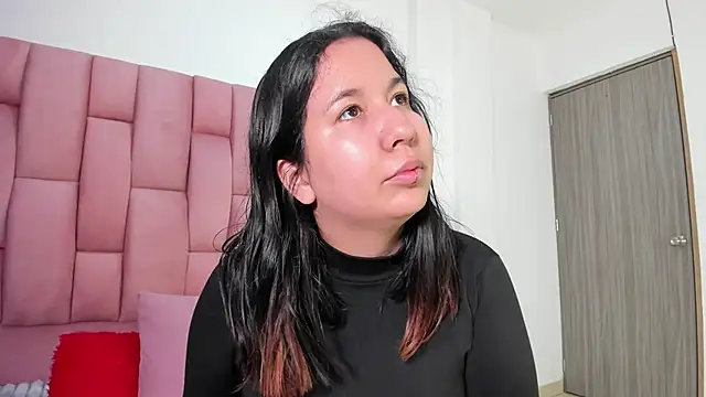 Lia sarahi online show from 01/18/26, 11:46