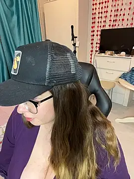 DienkaGreen online show from 02/08/26, 09:56