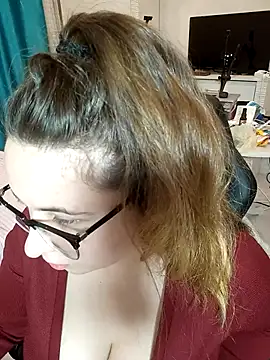 DienkaGreen online show from 11/06/25, 05:11