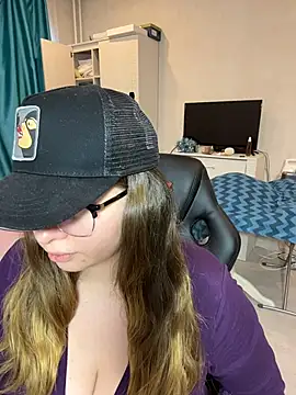 DienkaGreen online show from 02/08/26, 09:29