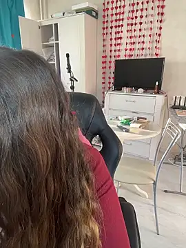 DienkaGreen online show from 02/15/26, 01:43