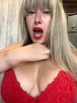 Kittenforyou online show from 09/29/25, 08:43