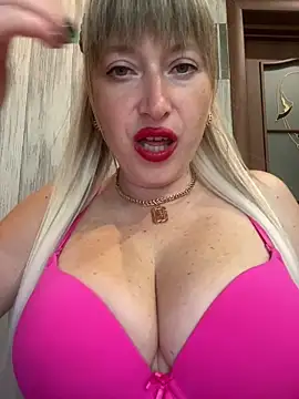 Kittenforyou online show from 06/06/26, 11:59