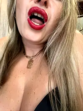 Kittenforyou online show from 10/17/25, 11:23