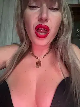 Snapshot of Kittenforyou chatting on 01/15/26, 01:58 Kittenforyou online show from 01/15/26, 01:58