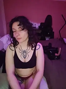 Moxxxie online show from 05/19/26, 07:48