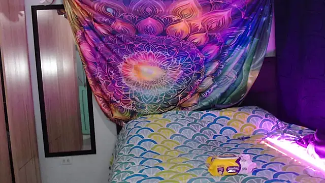 Alexxx andr4 online show from 11/25/25, 04:57