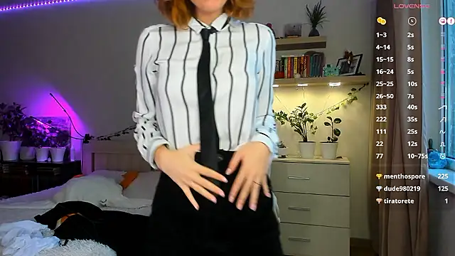 Ooooooli online show from 12/08/24, 12:41