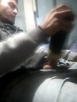 Wero4200 online show from 11/28/25, 02:39