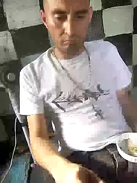 Wero4200 online show from 06/06/26, 07:19