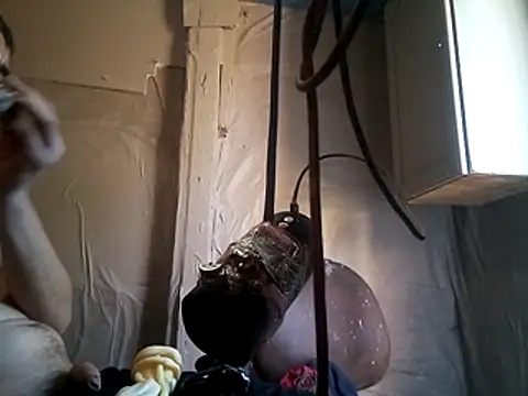 Wero4200 online show from 11/06/25, 08:02