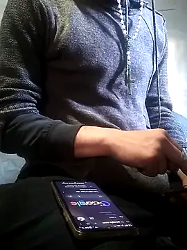 Wero4200 online show from 12/03/25, 08:08