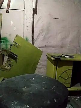 Wero4200 online show from 10/22/25, 08:25