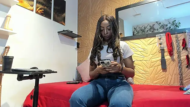 Snapshot of BriannaChelsea chatting on 02/27/25, 12:01 BriannaChelsea online show from 02/27/25, 12:01