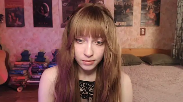 Friendly Ellie online show from 04/05/26, 11:22