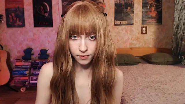 Friendly Ellie online show from 10/06/25, 01:12