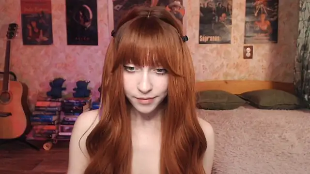 Friendly Ellie online show from 09/28/25, 01:45