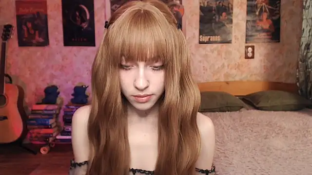 Friendly Ellie online show from 11/17/25, 11:09