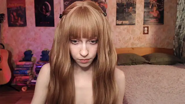 Friendly Ellie online show from 12/05/25, 01:10