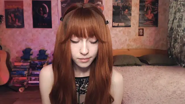 Friendly Ellie online show from 09/10/25, 01:48