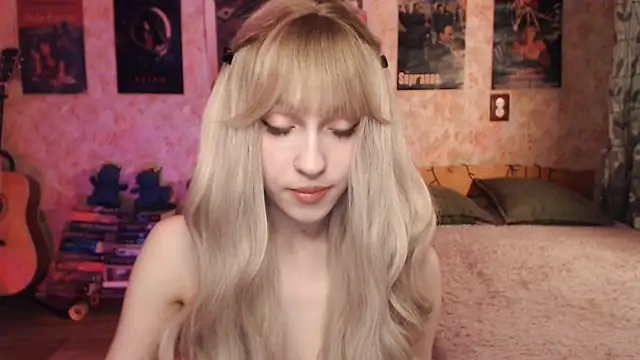 Friendly Ellie online show from 03/02/25, 12:20